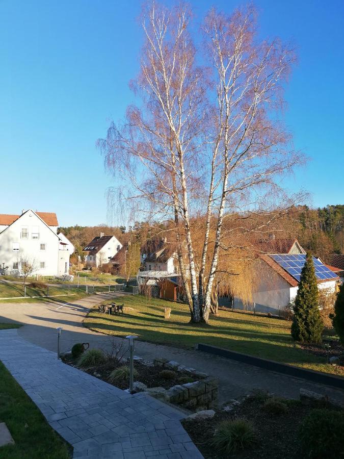 Fewo Haus Hutzelbuck In Idyllisch-Gruner Lage Nahe An アンスバッハ エクステリア 写真